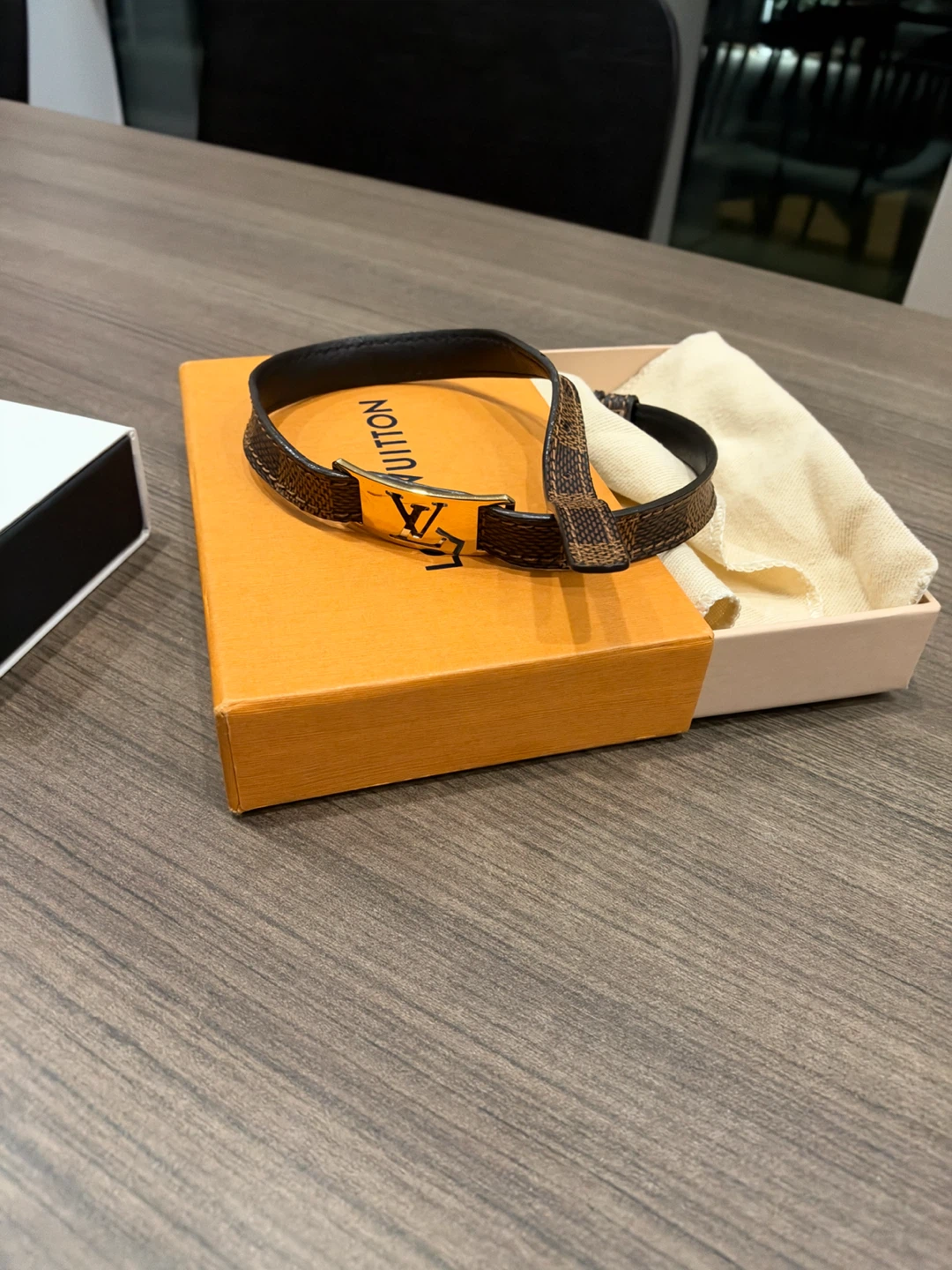 Louis Vuitton Damier Ebene Bracelet - photo 2