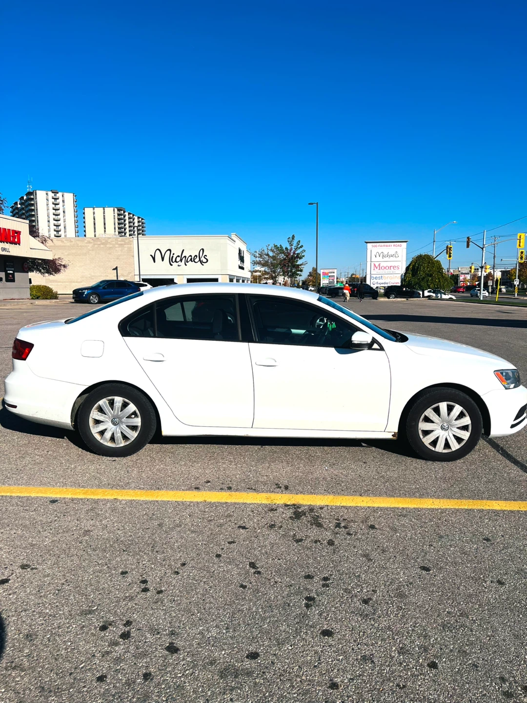 2015 Volkswagen Jetta. - photo 3