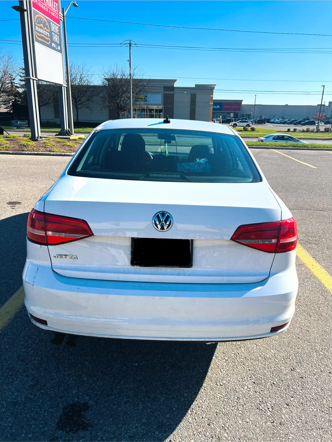 2015 Volkswagen Jetta. - photo 4