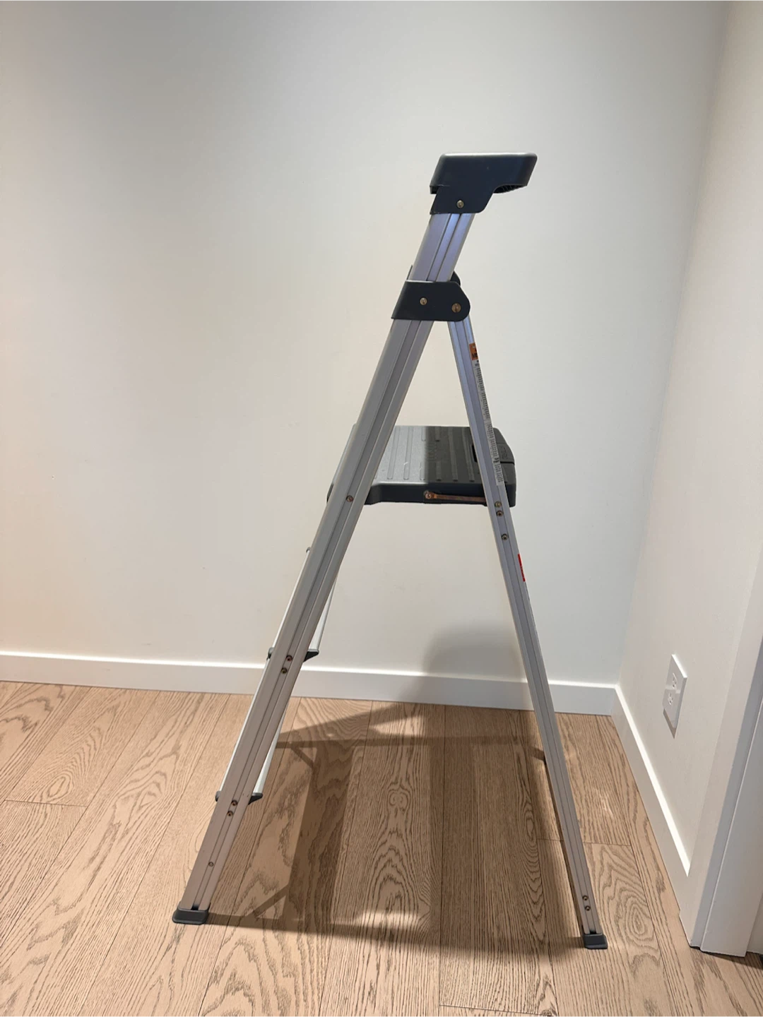 Cosco 3-Step Folding Stepladder