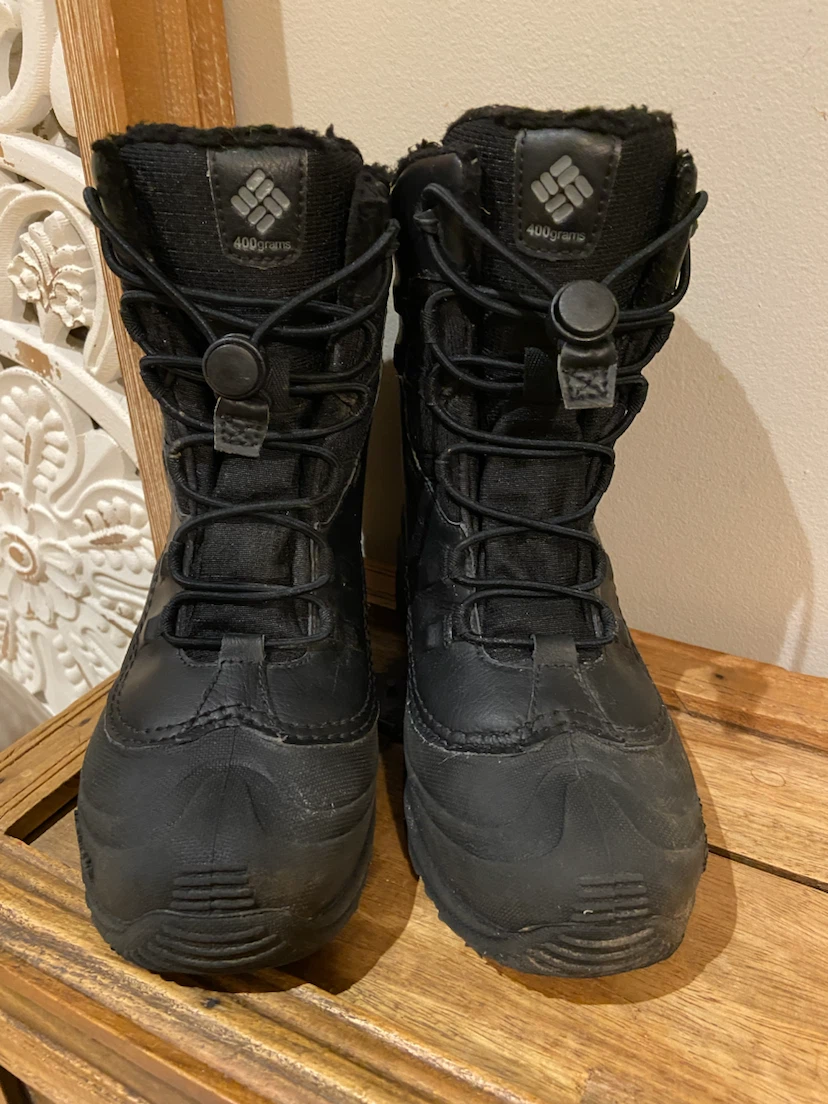 Columbia Winter Boots Kids Size 4 - photo 2