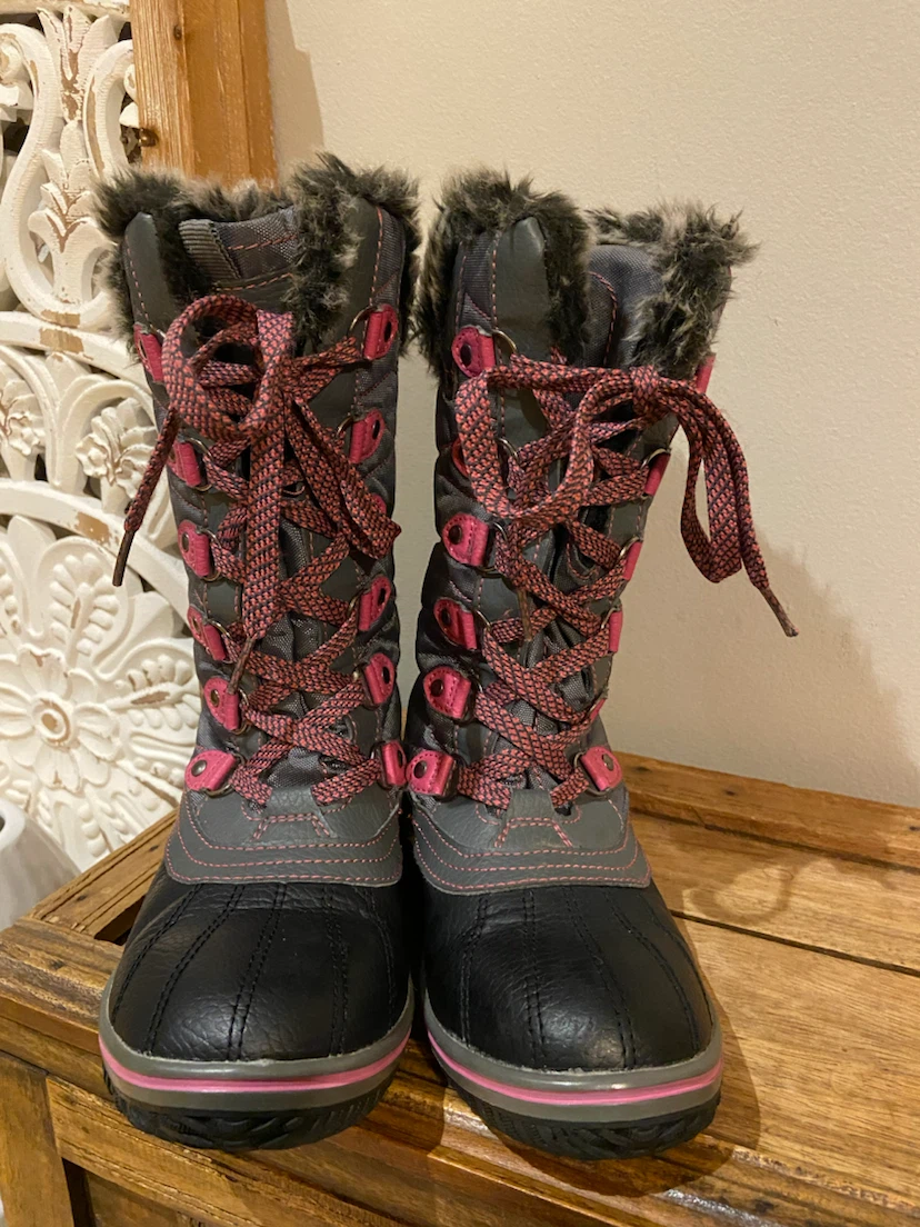 Winter Boots Kids Size 2 - photo 2