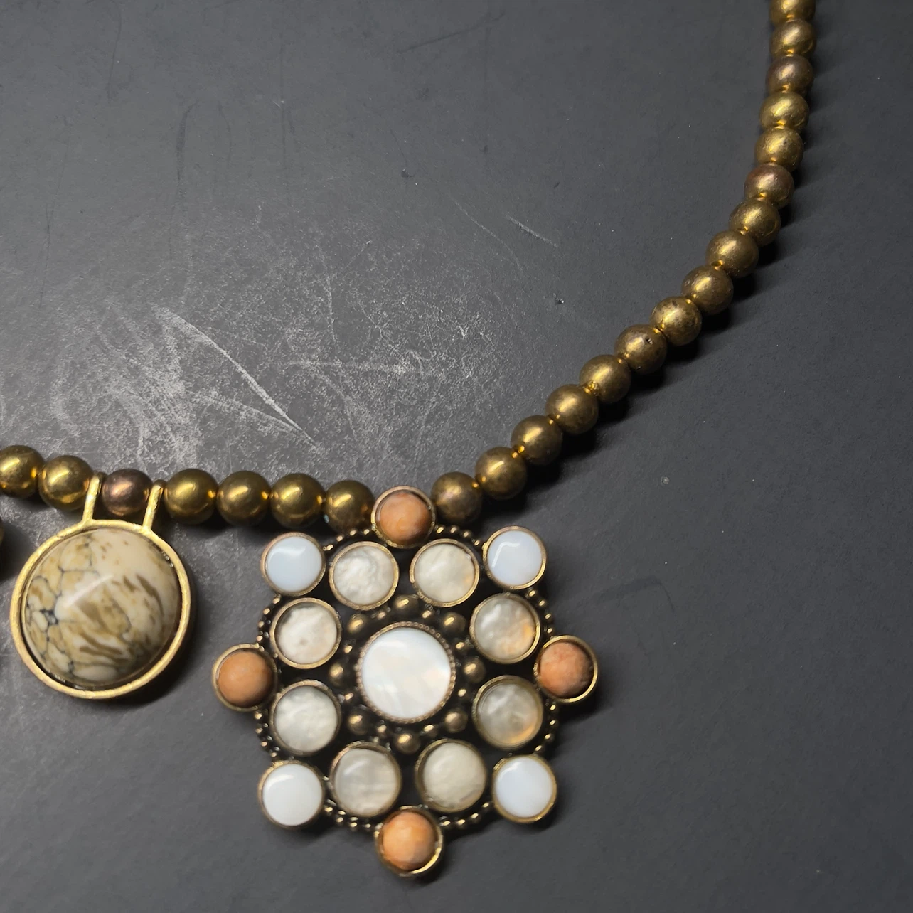 Vintage Style Floral Statement Necklace - photo 2