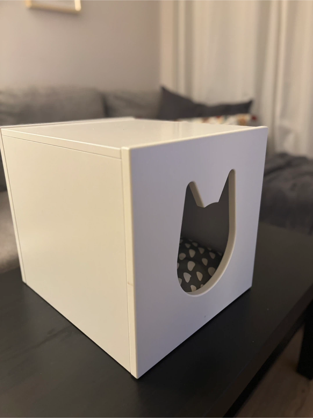 IKEA White Cat Cube Bed