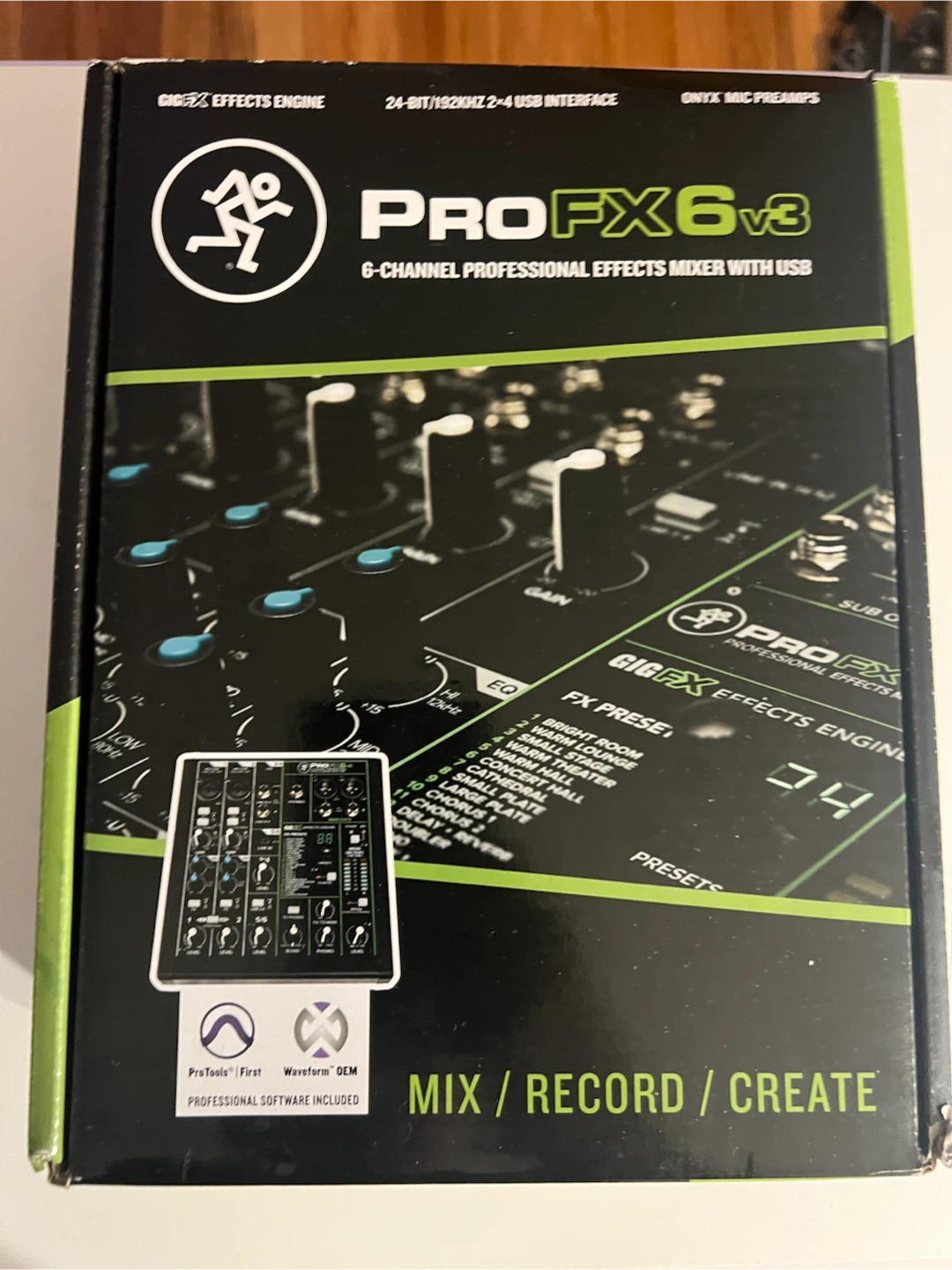 ProFX6v3 6-Channel Professional Effects Mixer
