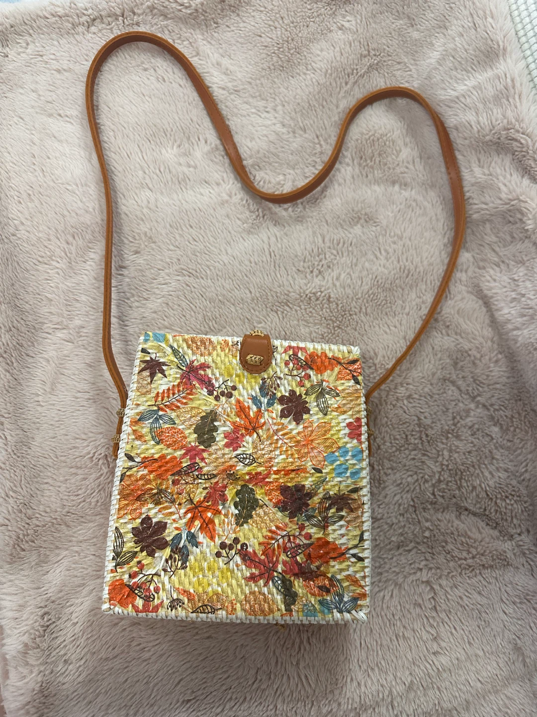 Autumn Leaf Print Woven (rattan)Crossbody Bag - photo 2