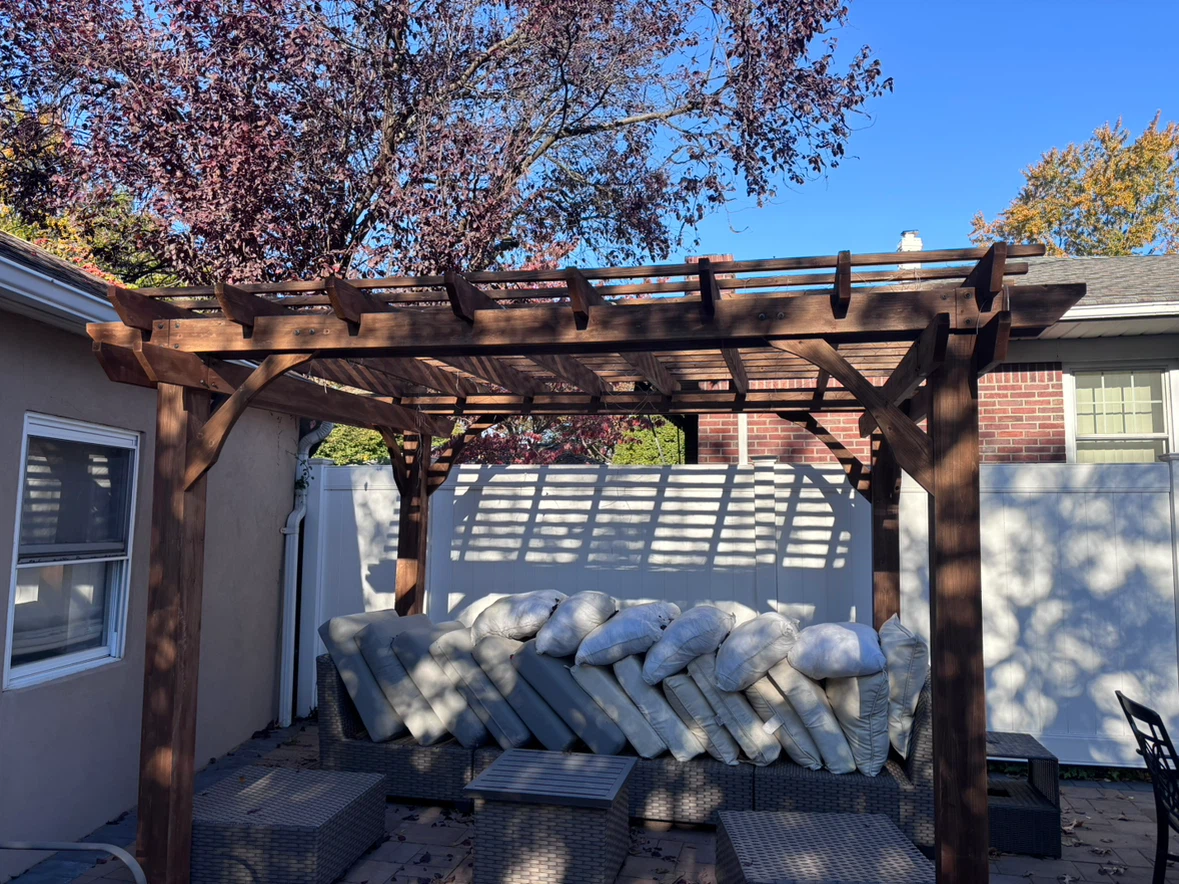 Outside furniture - photo 3