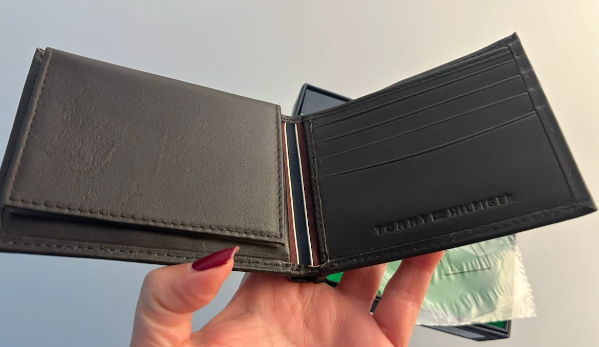 Tommy Hilfiger Leather Wallet - photo 4