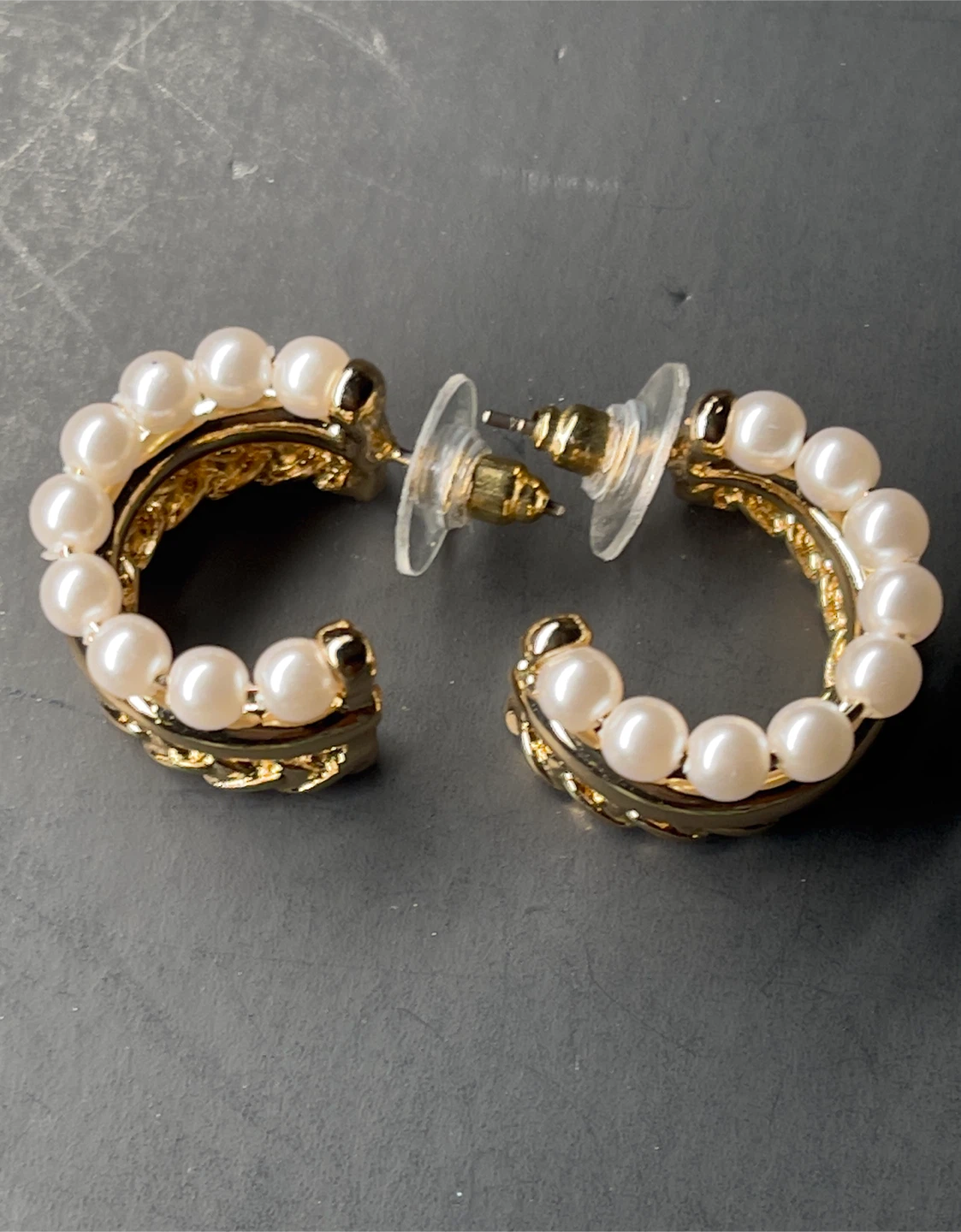 Pearl and Gold Hoop Earrings - photo 3