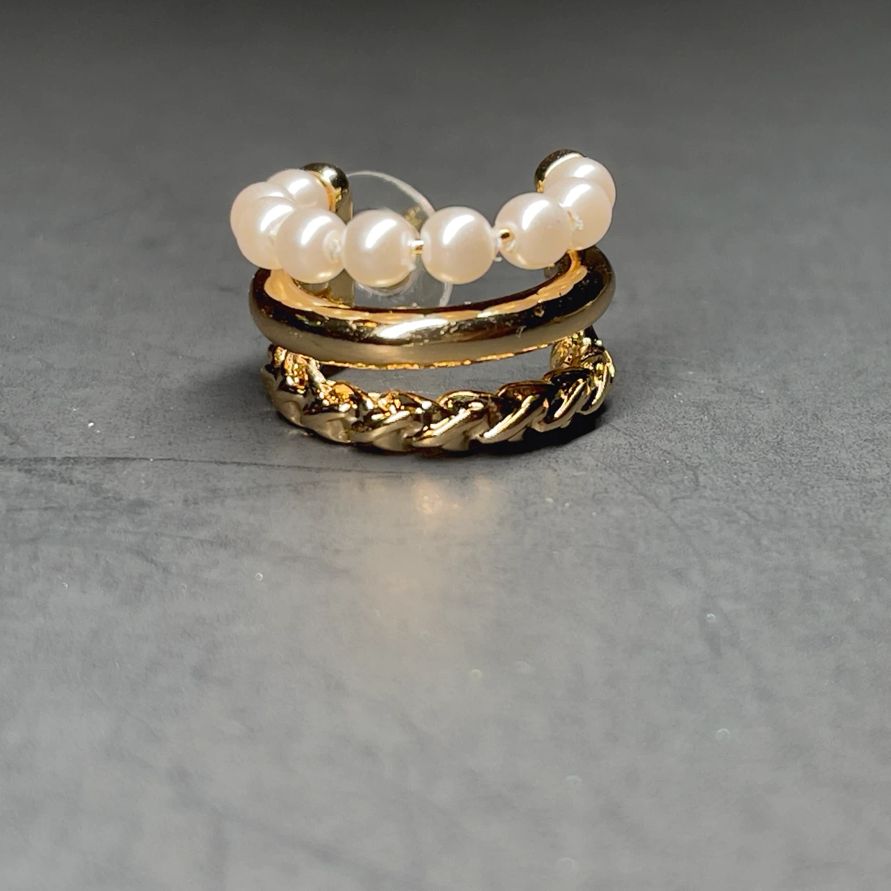 Pearl and Gold Hoop Earrings - photo 4