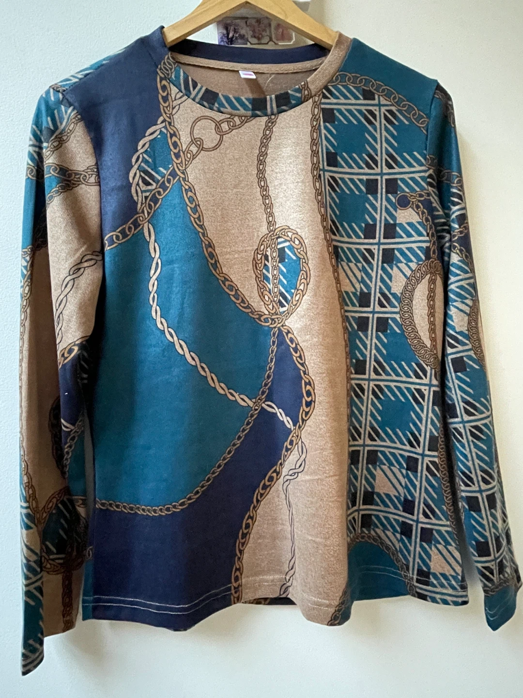 Long Sleeve Patterned Shirt