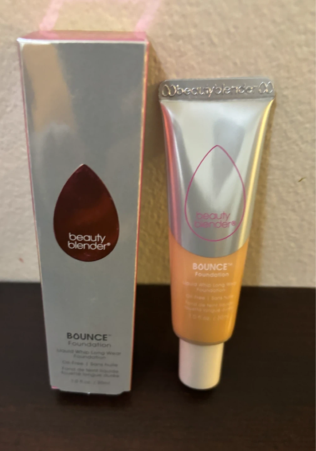 NEW-Beautyblender Bounce Foundation 3.30 W/O Med Honey