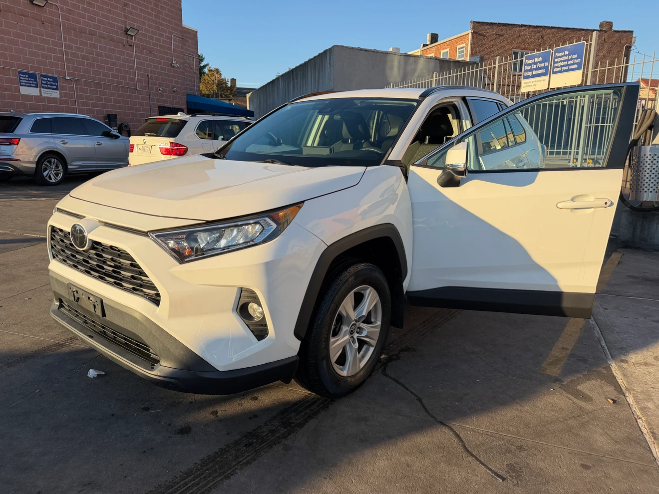 Toyota RAV4 XLE AWD
