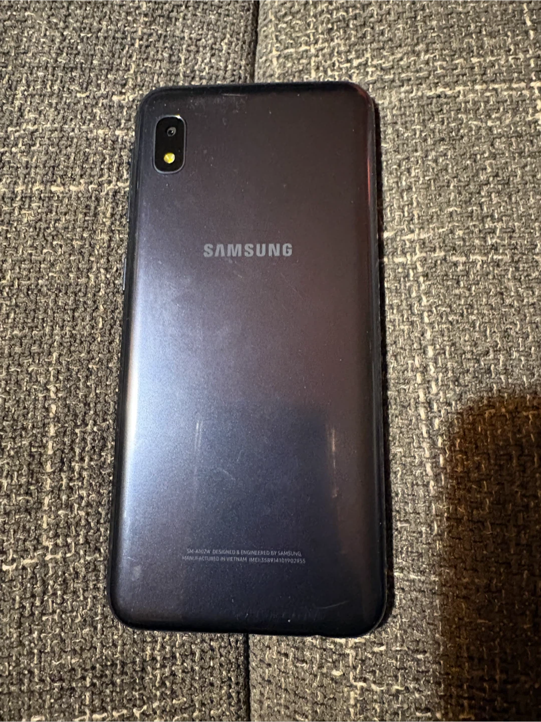 Samsung Galaxy A10e Smartphone - photo 3