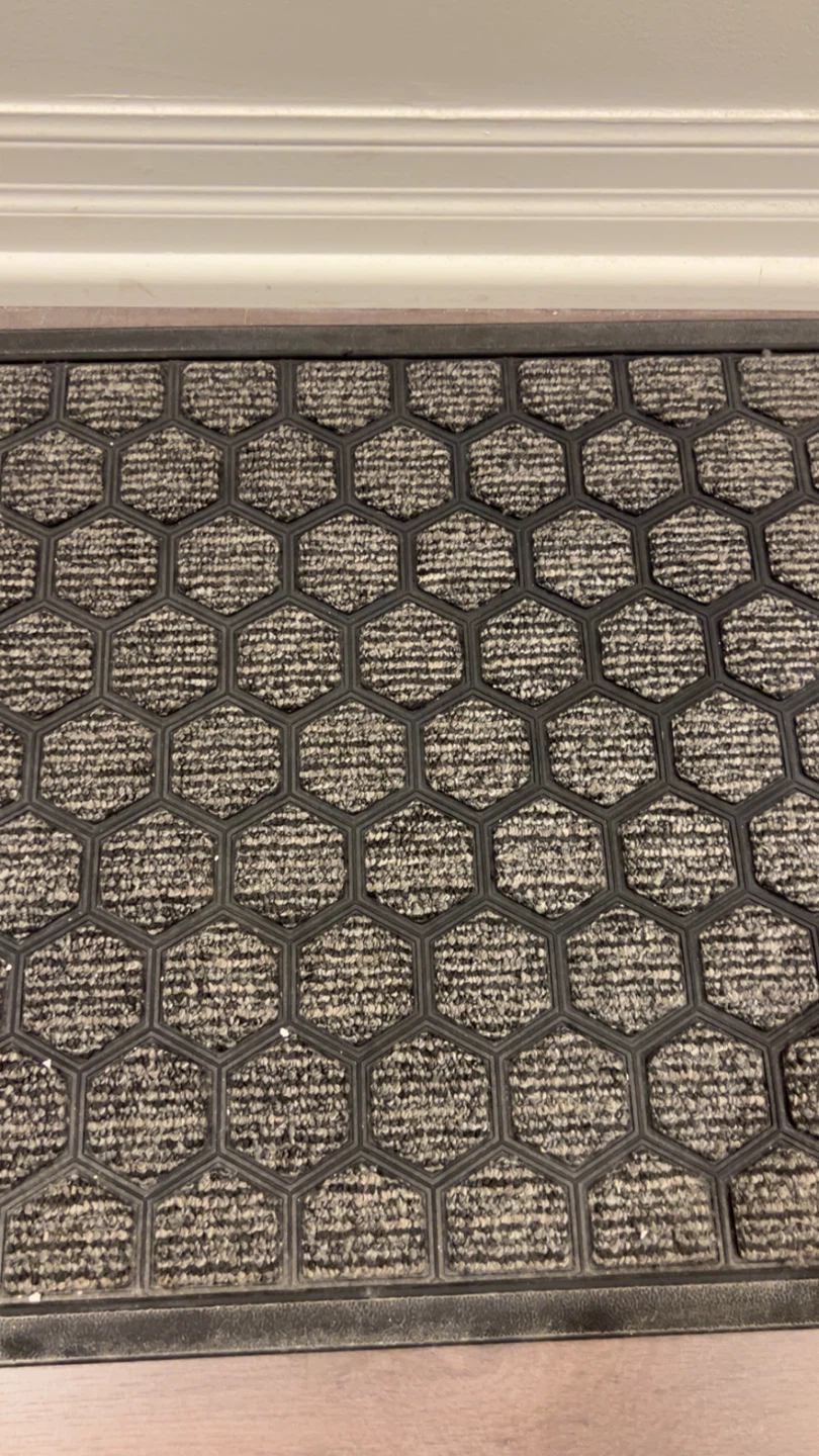 Grey/black Hexagon Pattern Floor Mat Free - photo 5