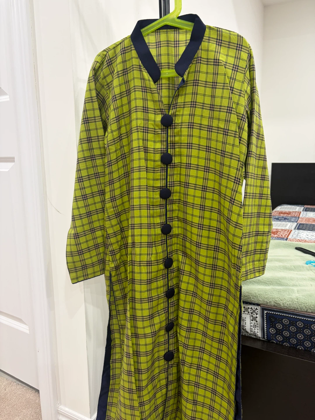 Green Plaid Kurti with Navy Trousers for teen girls - photo 2