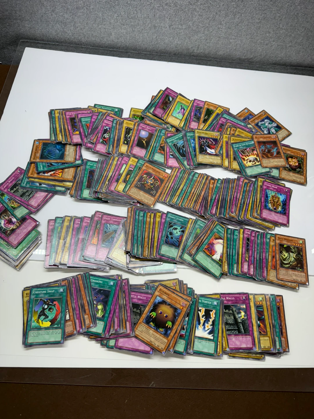 Large Collection of Yu-Gi-Oh! Trading Cards - photo 2