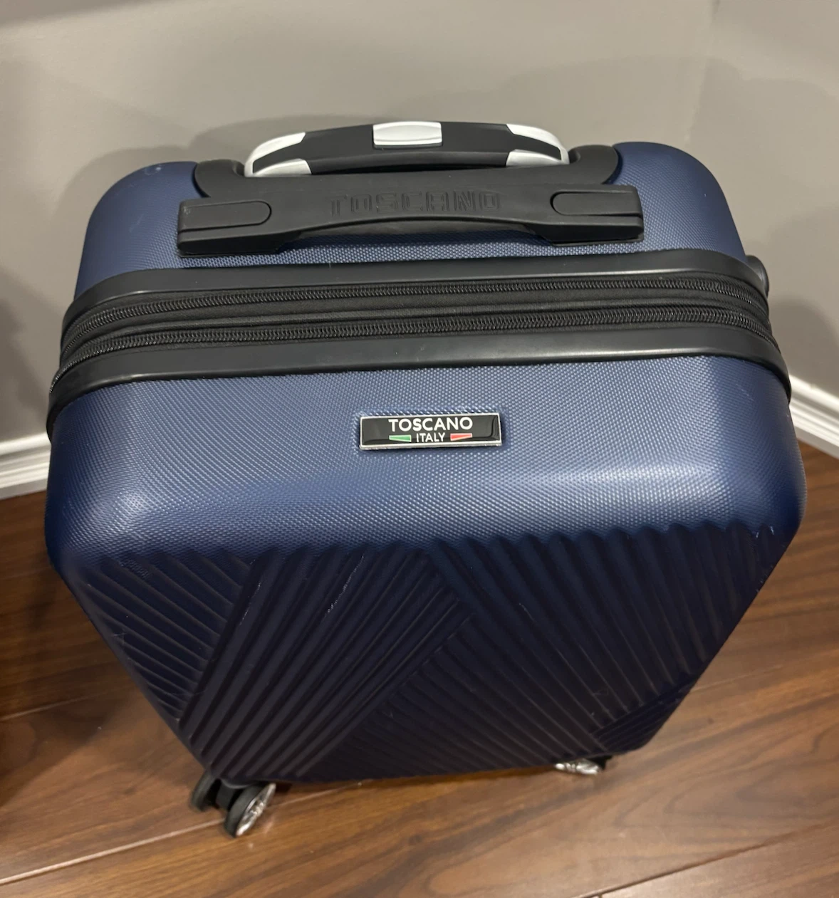 Toscano Italy Hard-Shell Carry-On Suitcase