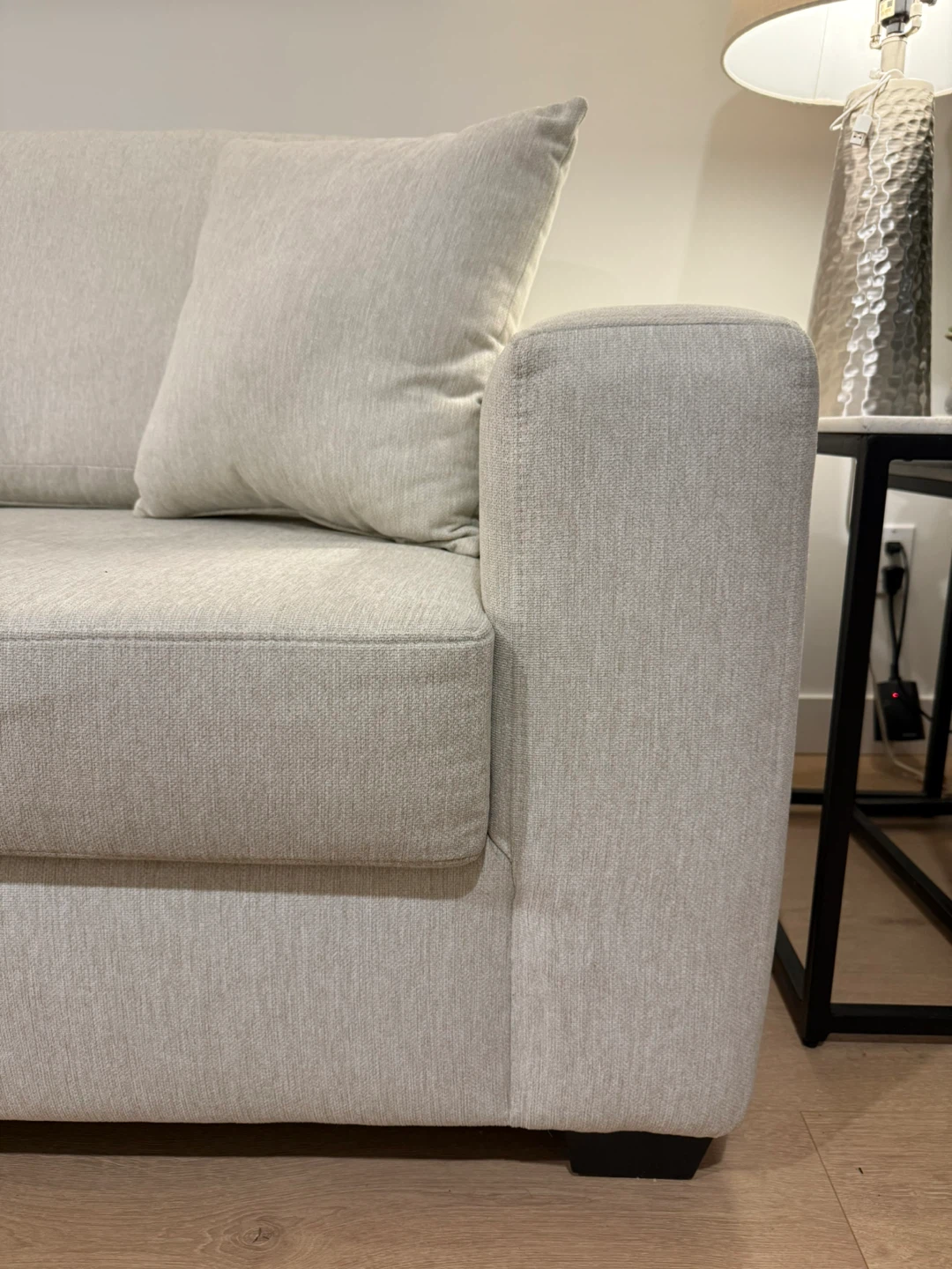 Beige Two-Seater loveseat - photo 3