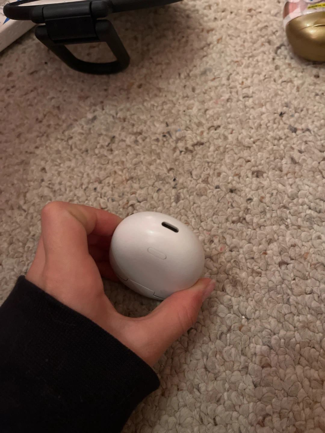 Google Pixel Buds Pro Charging Case and Earbuds - photo 3