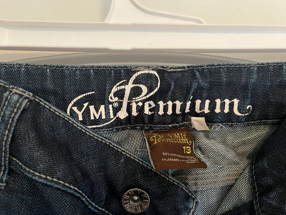 YMI Premium Distressed Jeans Size 13 - photo 3