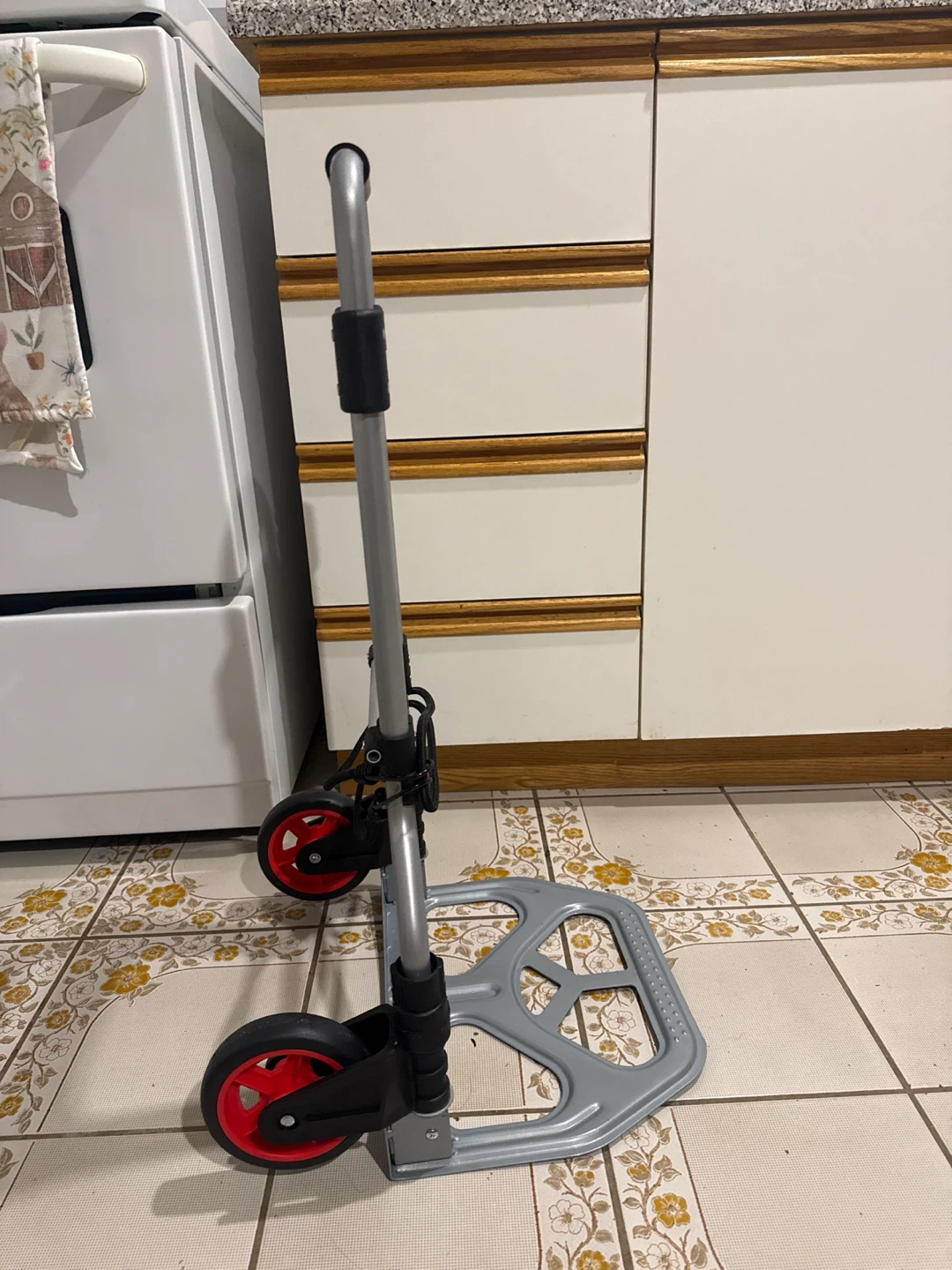 VEVOR Collapsible Hand Truck - photo 2
