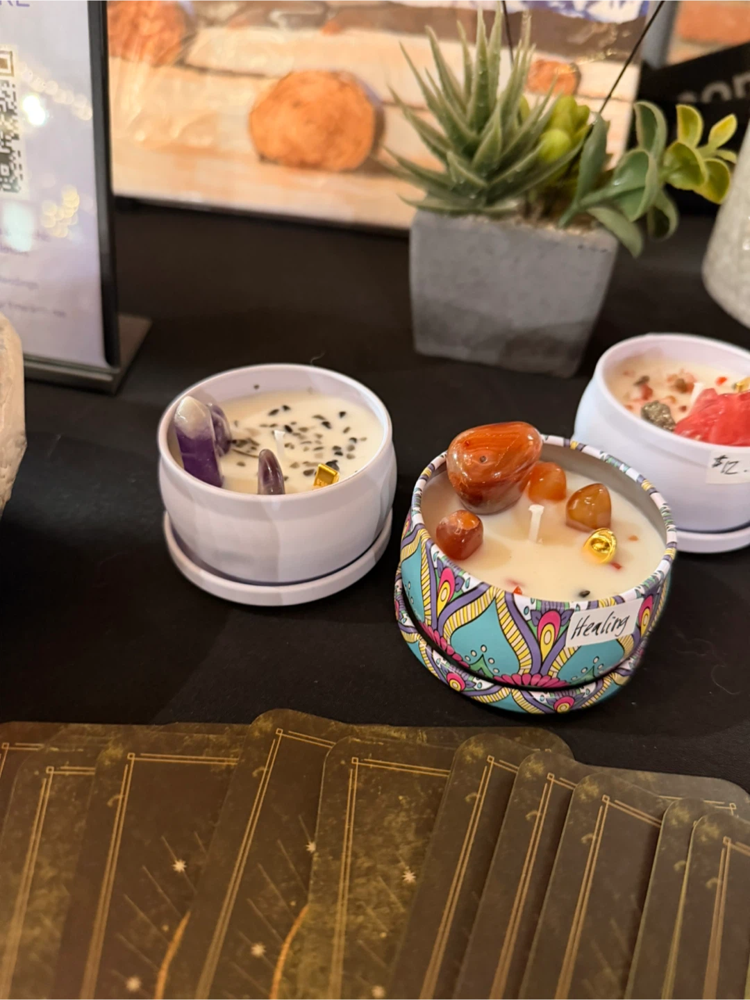 Raven Over The Moon Reiki & Gems Soy Candle - photo 4