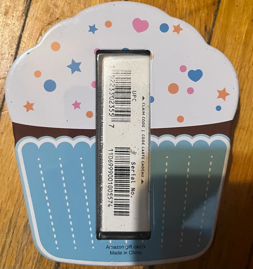 Amazon cupcake gift card tin - photo 2