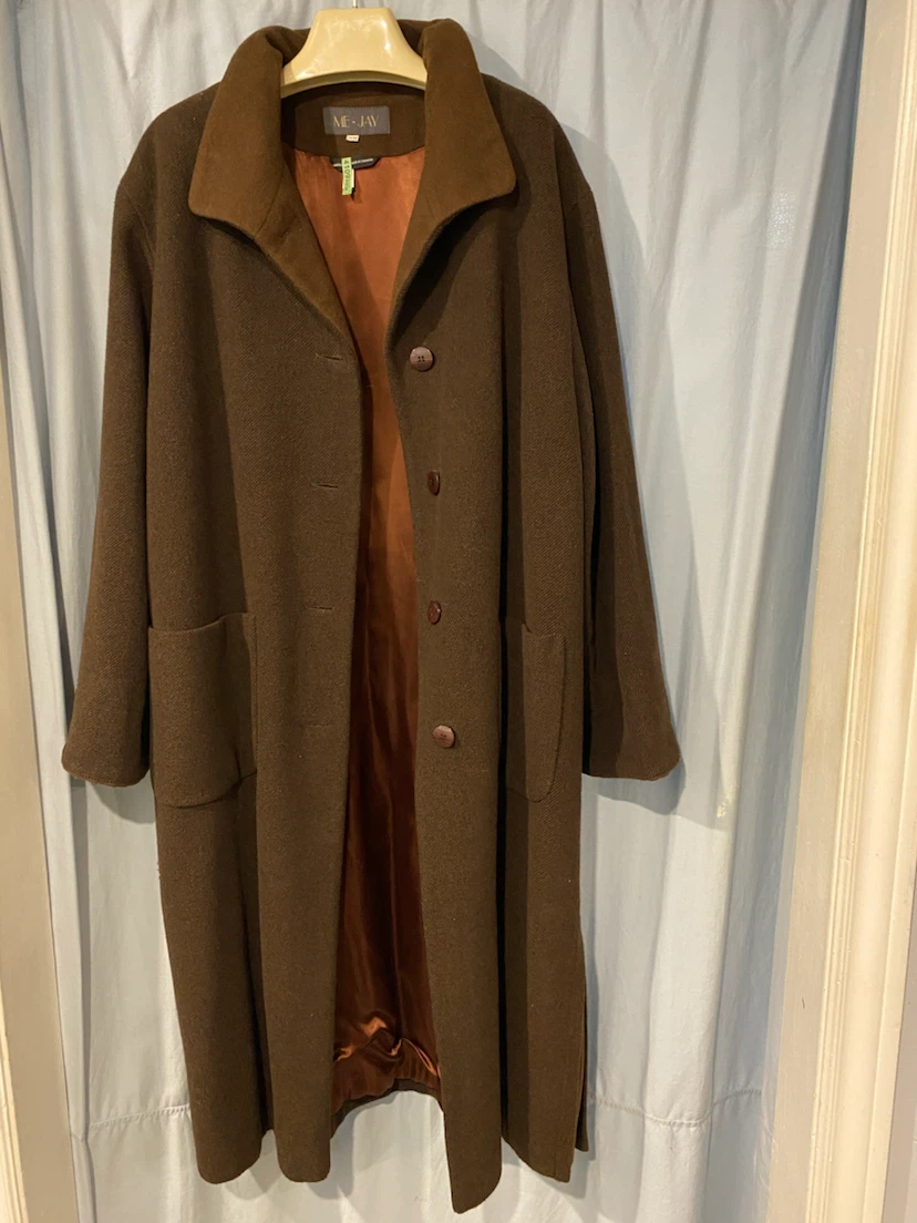 Brown Wool Coat - Me - Jay - photo 2