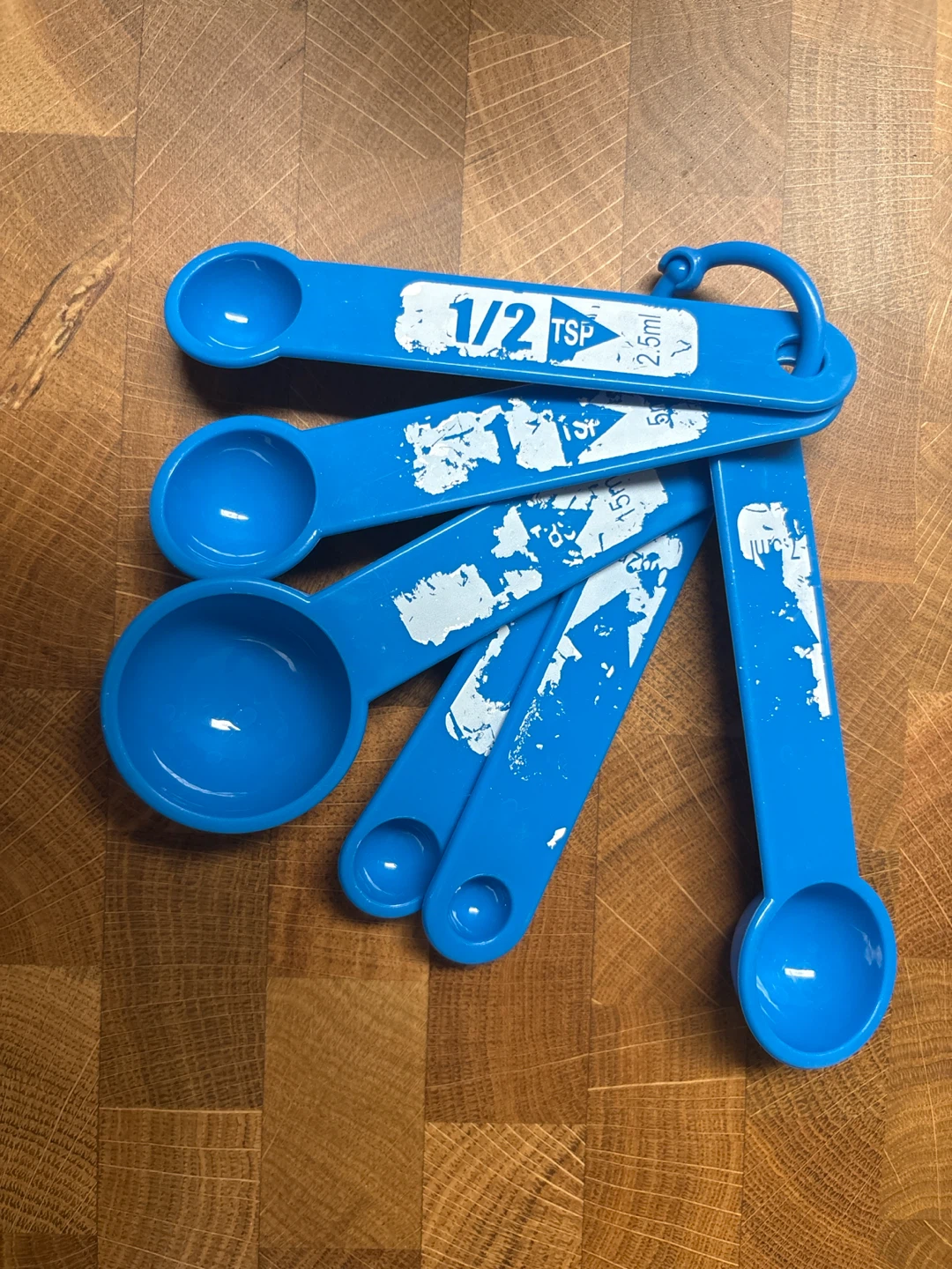Free Measuring Spoons