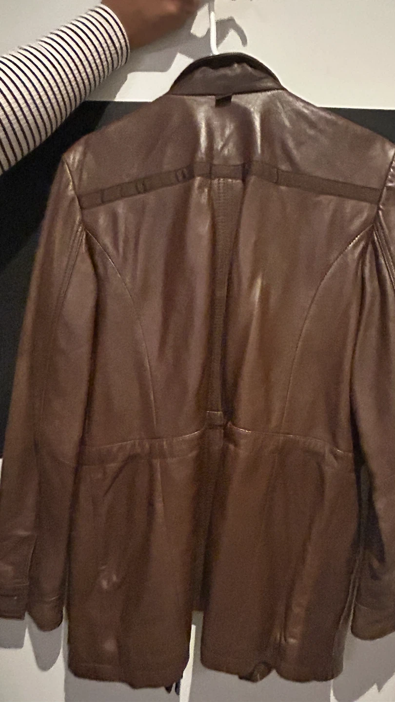 Danier Brown Leather Jacket - photo 4
