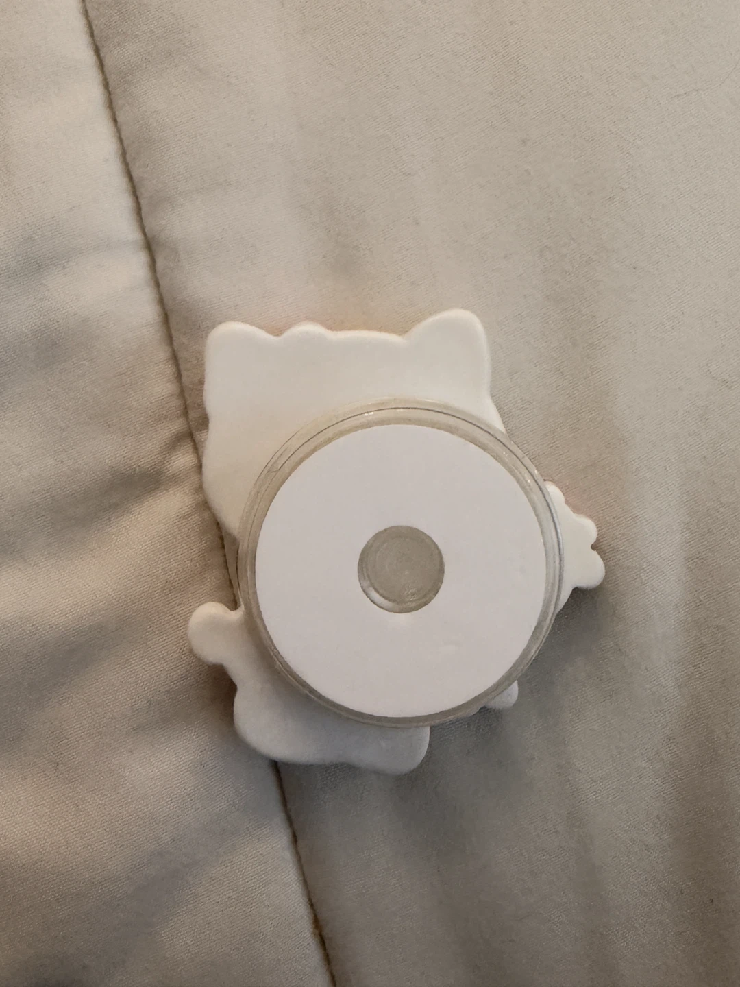 Cute Hello Kitty Keychains, Crybaby Figures & More - photo 3