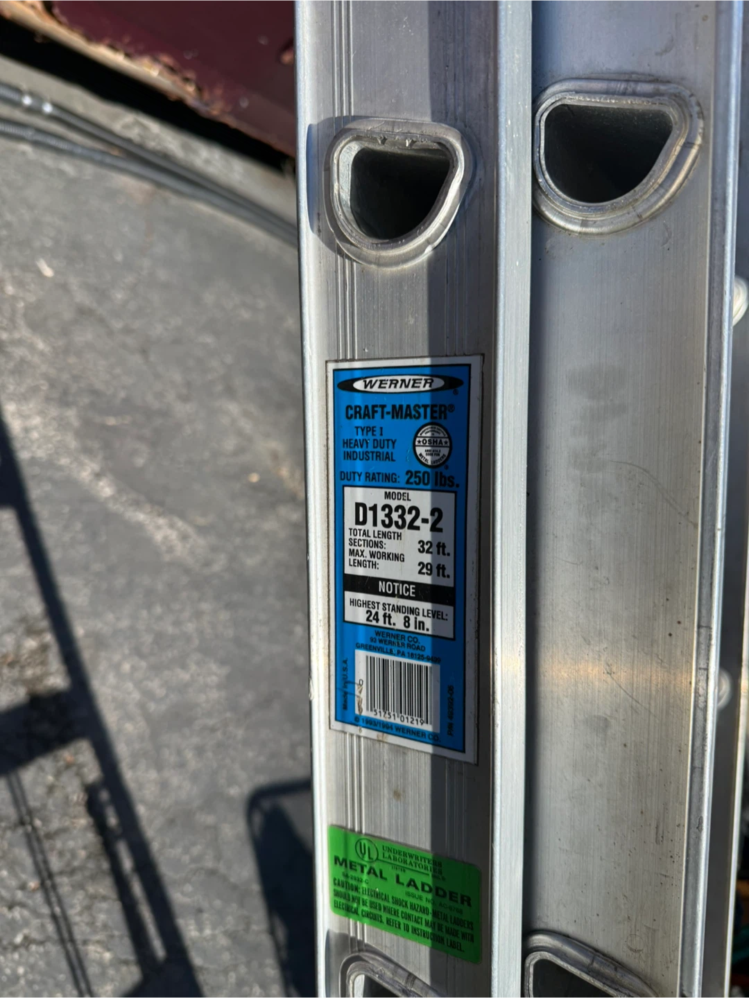 Werner 32 ft. Aluminum Extension Ladder - photo 3