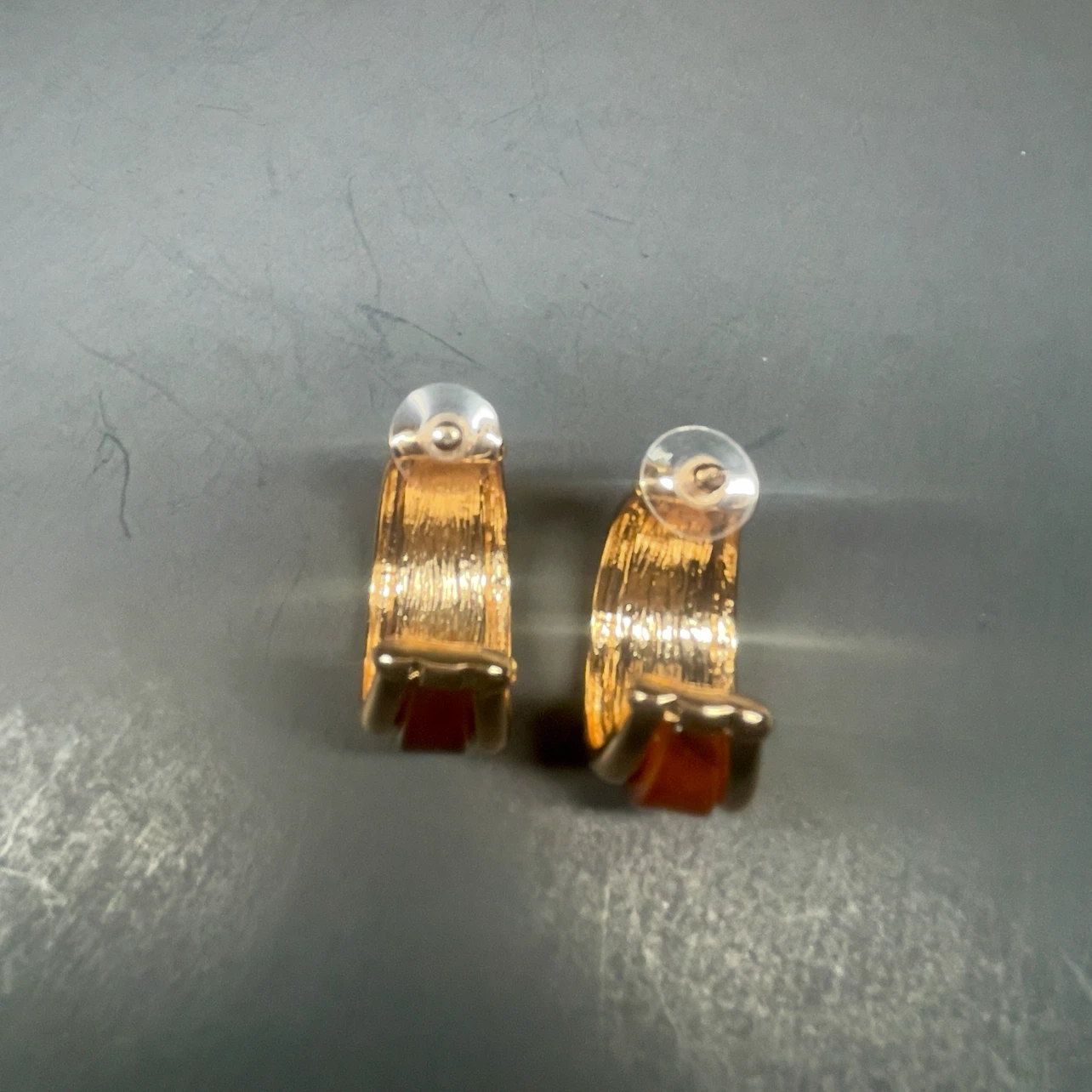 Gold Resin Hoop Earrings - photo 3