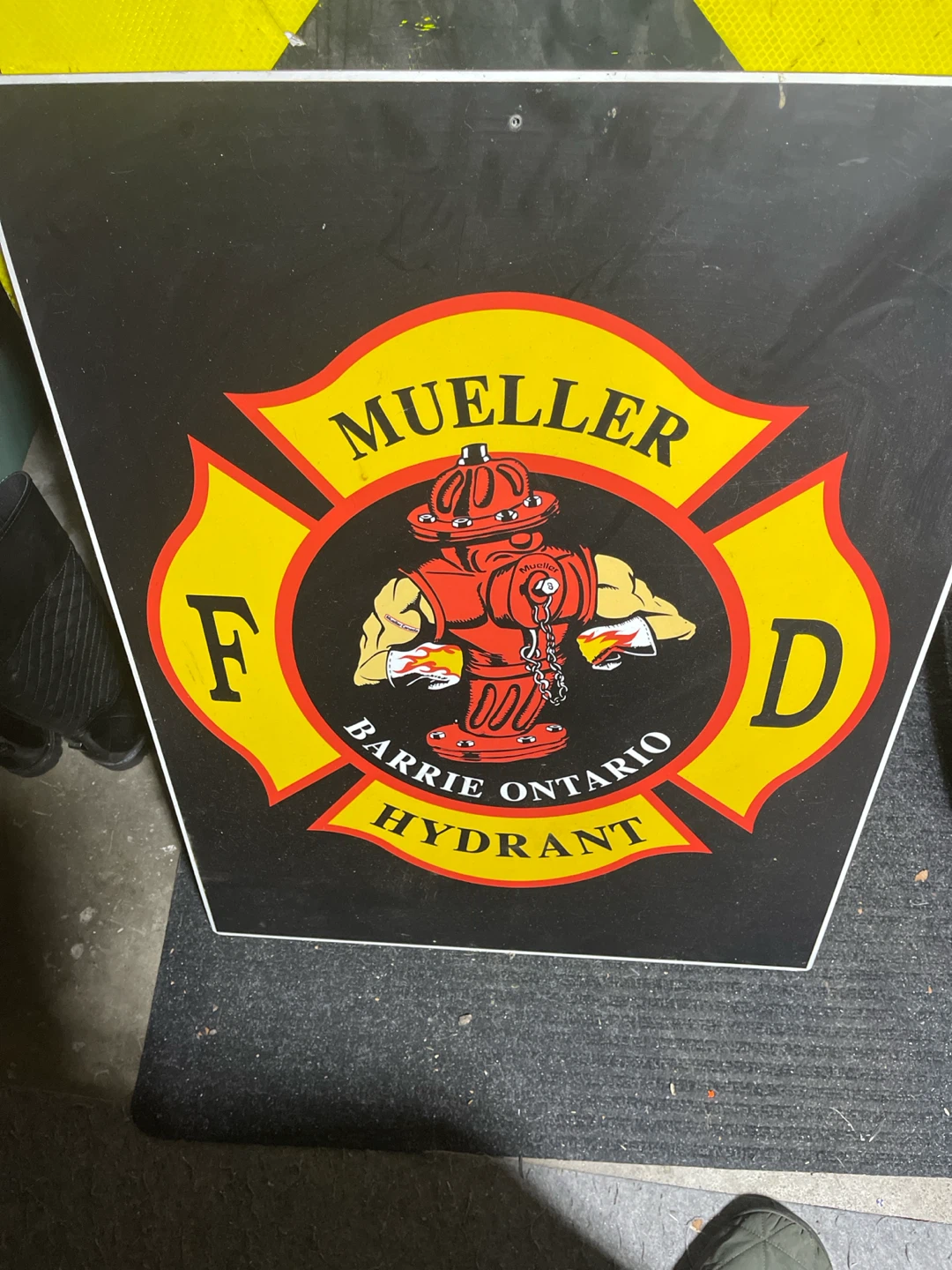 Mueller Barrie Ontario Fire Hydrant Sign