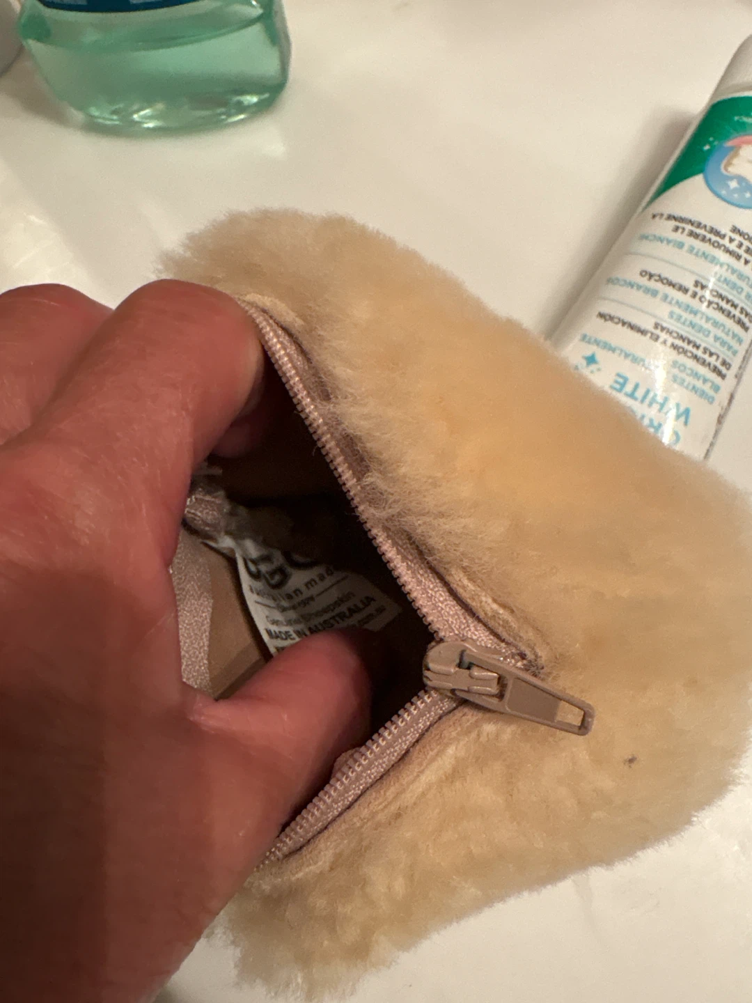 UGG Sheepskin Coin Purse - photo 2