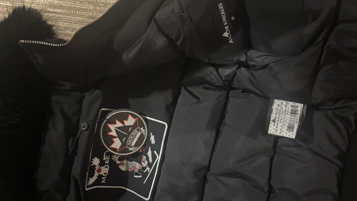 Moose Knuckles Winter Jacket Black - photo 3