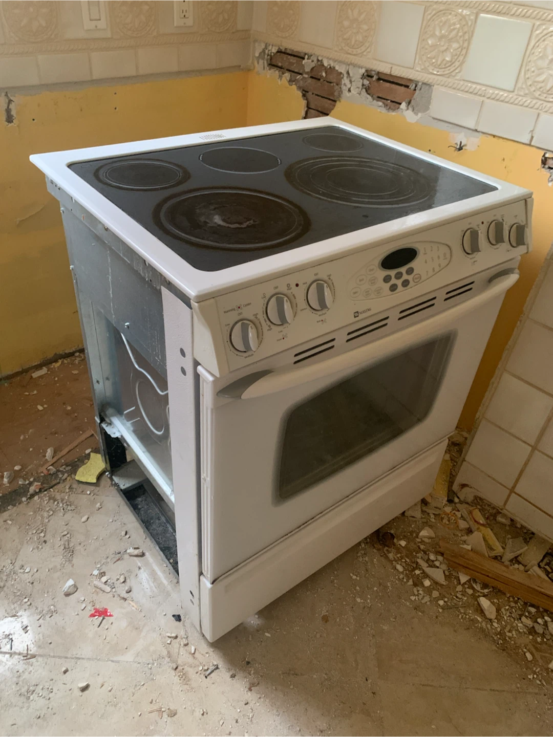 Maytag Electric Stove - photo 2