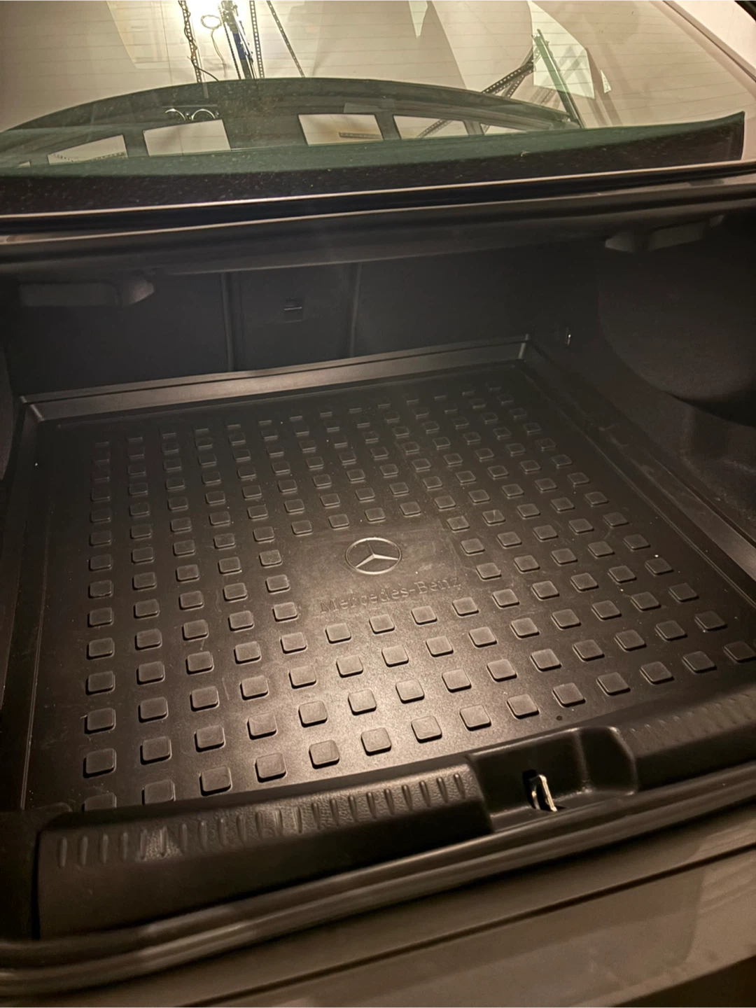 Mercedes-Benz Genuine Cargo Trunk Mat - photo 3
