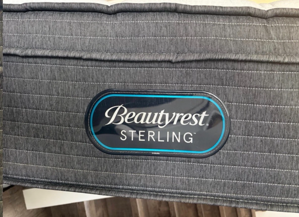King size mattress 13 inch thick Beautyrest - photo 3