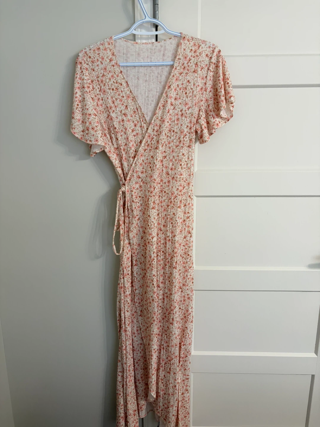 Selection of Floral and Patterned Dresses - photo 2