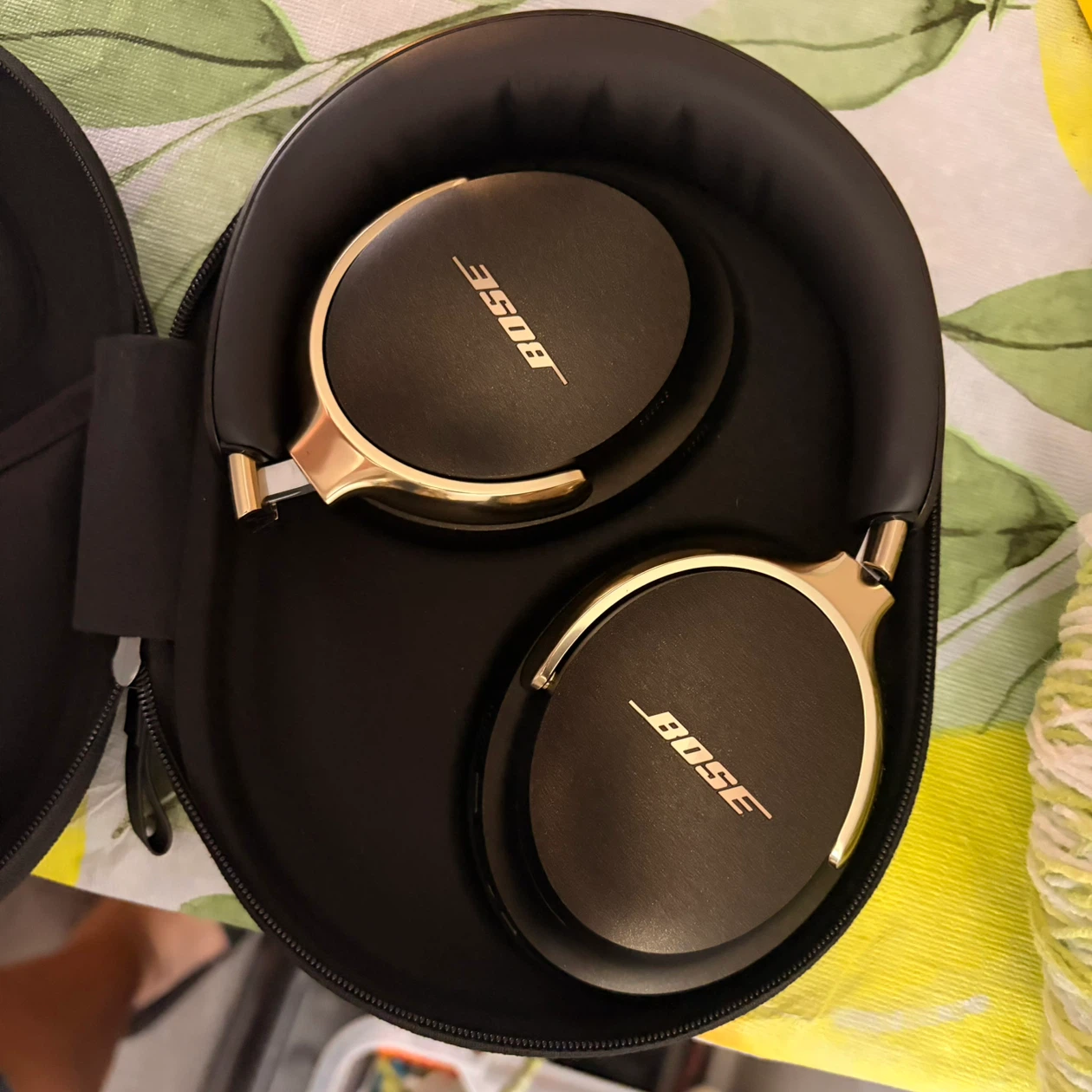 Bose QuietComfort Ultra Headphones - Desert Gold