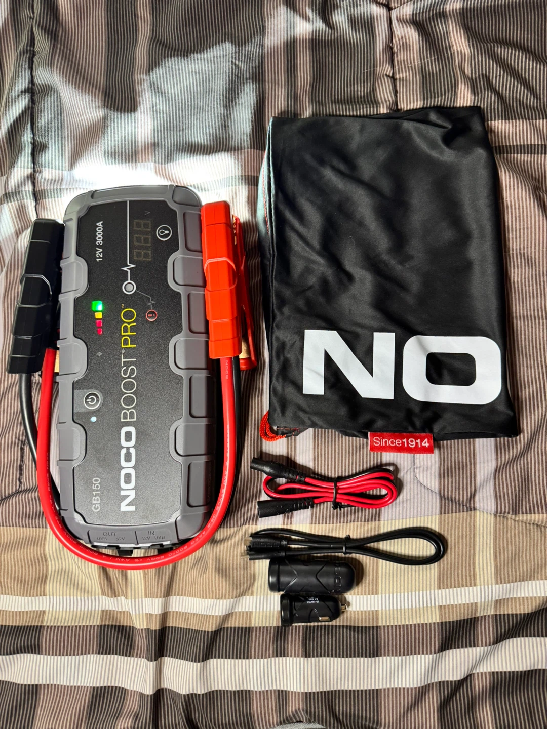 Brand new ! NOCO Boost Pro GB150 3000A Jump Starter - photo 4