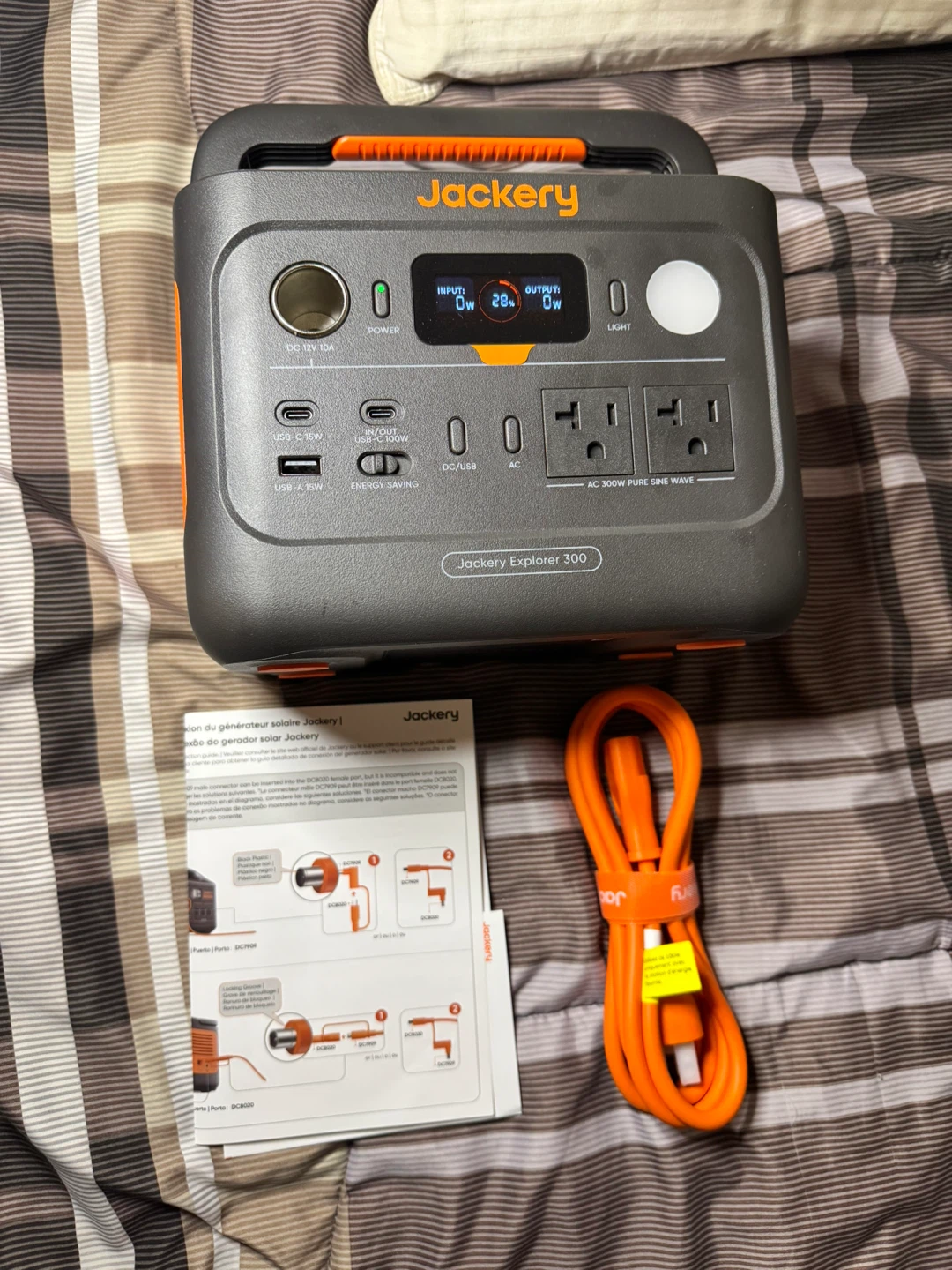 BRAND NEW ! Jackery Explorer 300 Portable Power Station