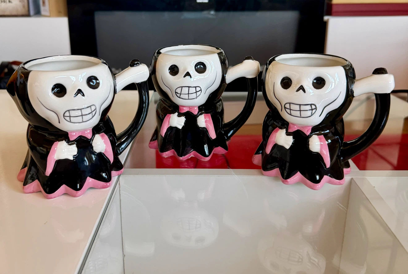 Set of 3 Skull Design Mugs