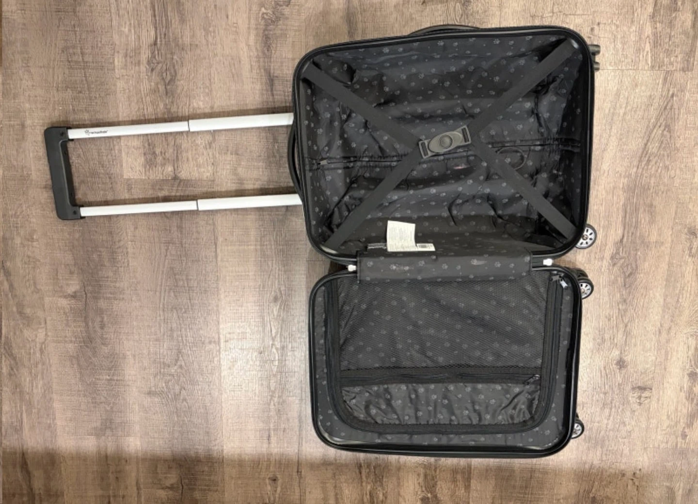 suitcase in good condition - photo 4