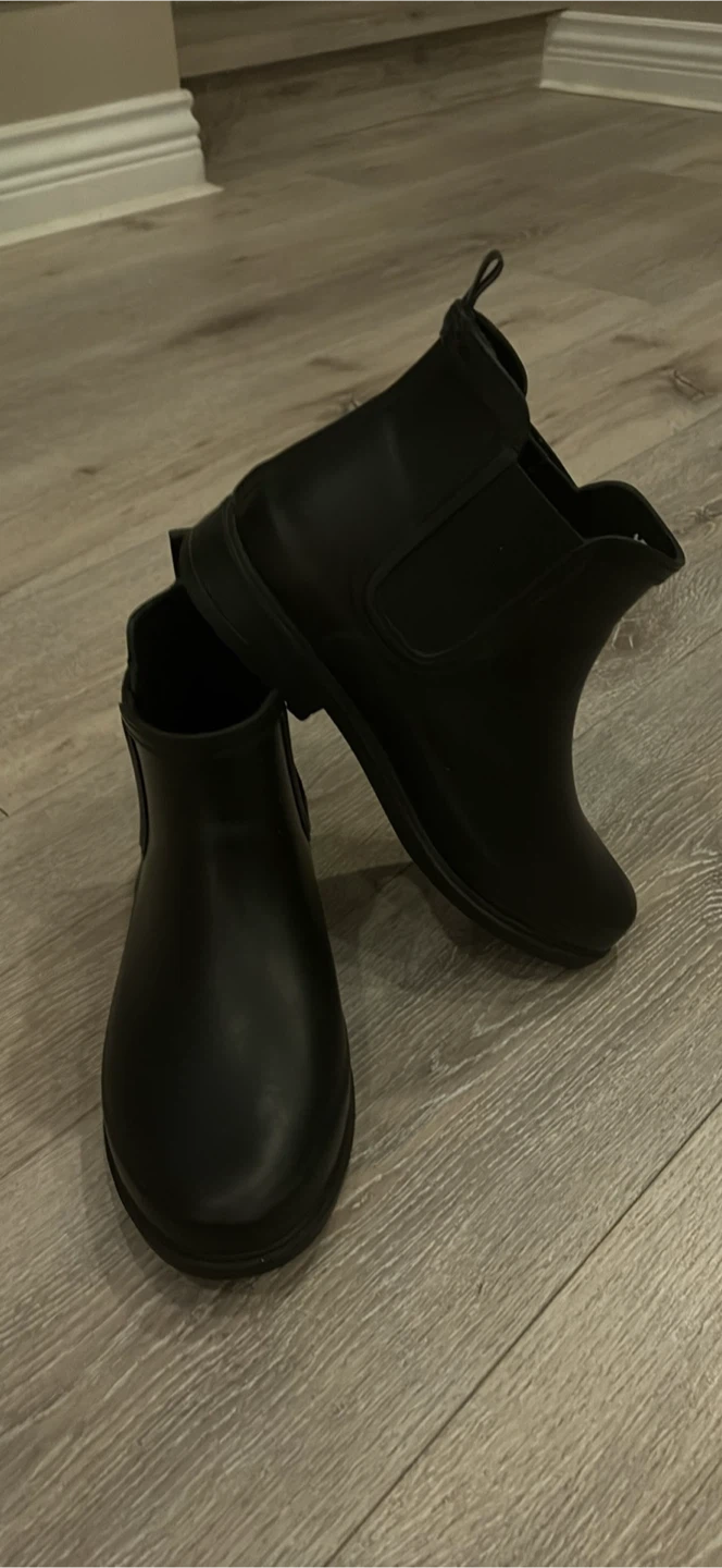 Black Waterproof Chelsea Rain Boots - photo 2