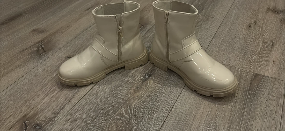 Cream Patent Ankle Boots - photo 5