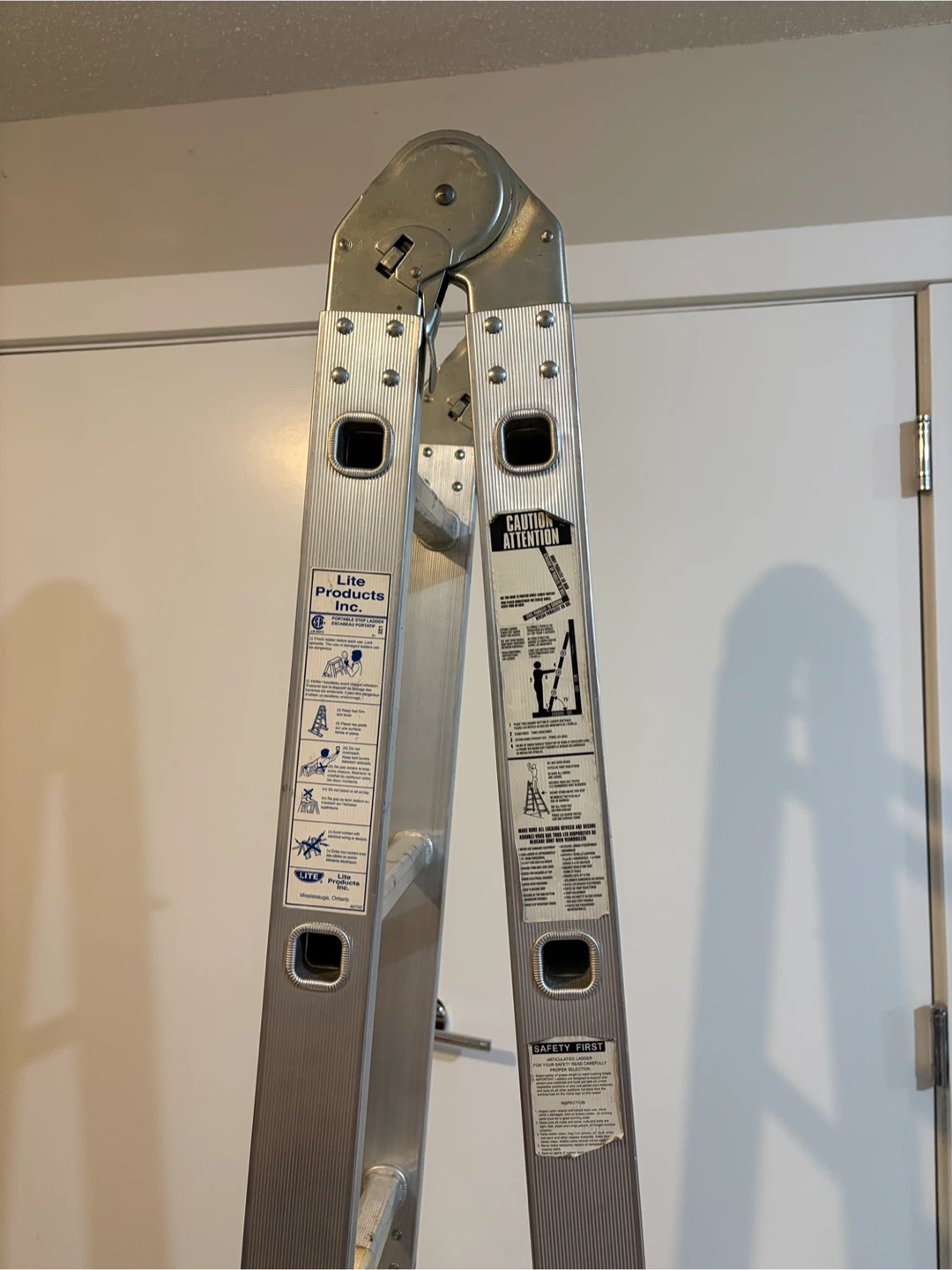 Lite Articulating Multi-Position Folding Ladder - photo 2