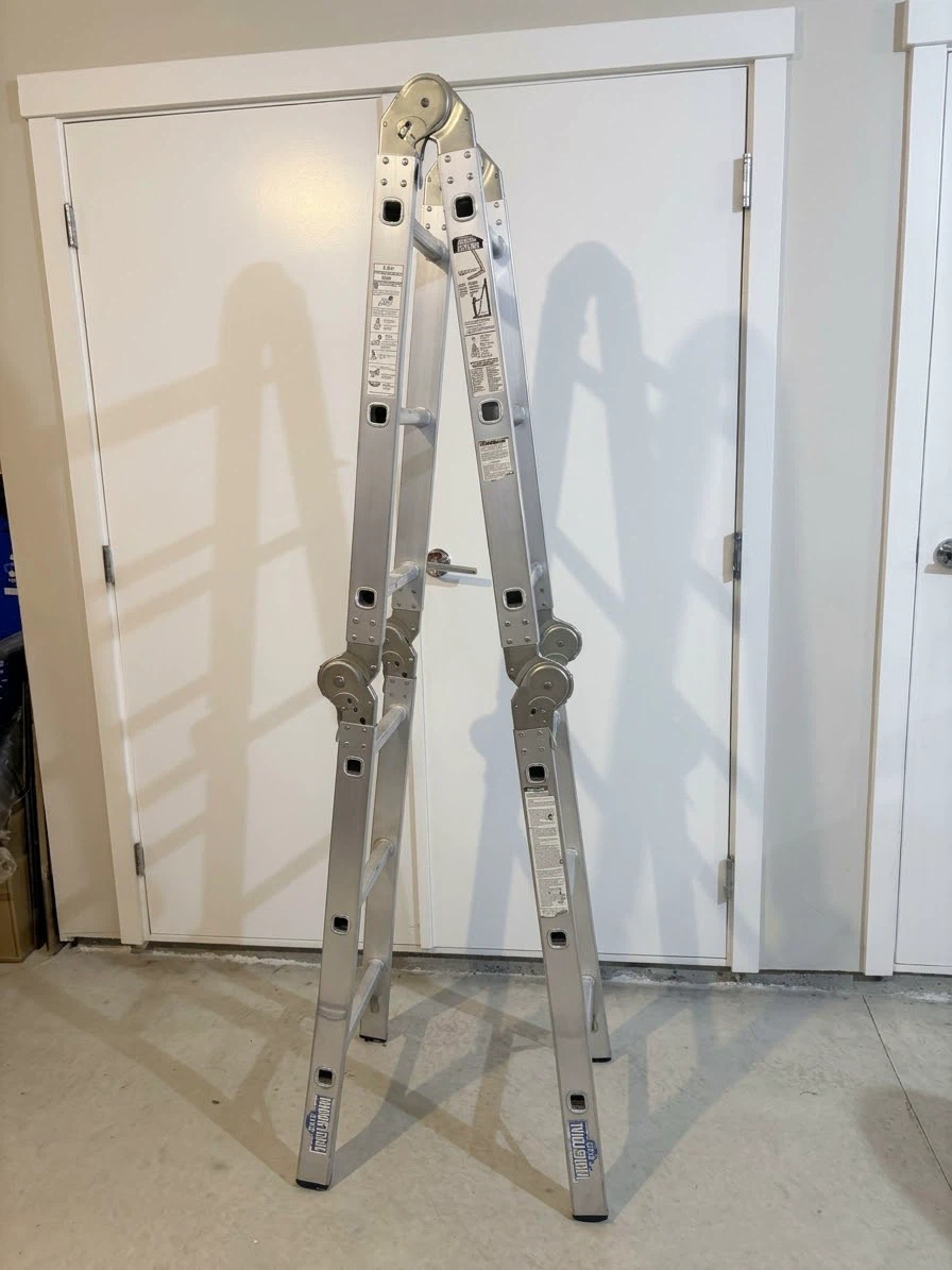 Lite Articulating Multi-Position Folding Ladder - photo 4